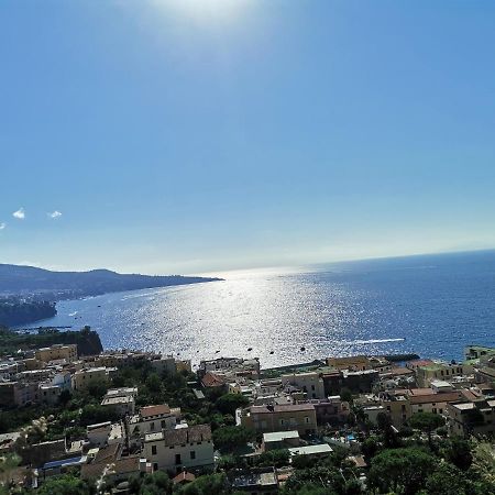 شقة A Casa Di Italia نابولي المظهر الخارجي الصورة