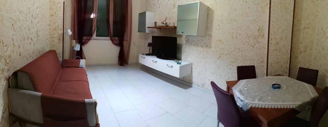 شقة A Casa Di Italia نابولي المظهر الخارجي الصورة