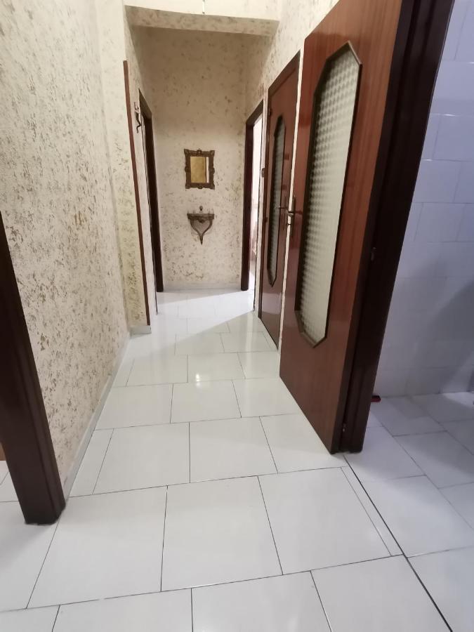 شقة A Casa Di Italia نابولي المظهر الخارجي الصورة